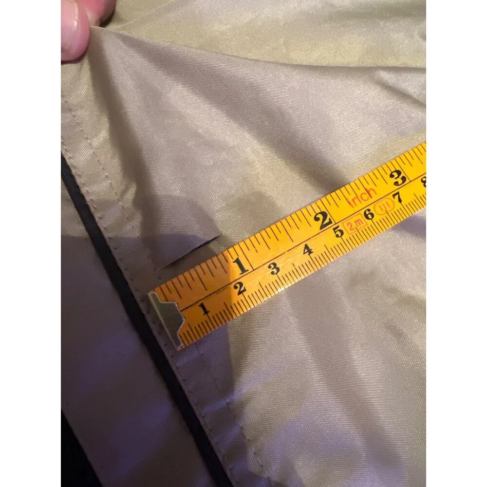 i6 Apparel Men’s XL Windbreaker Jacket –Lightweight, Zip‎ (box cutter Damage)